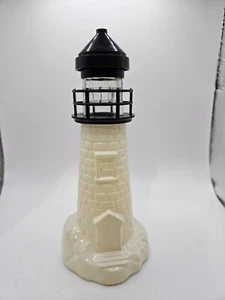 Faro Avon blanco vintage vacío de 7,5" 6 oz. Loción para después del afeitado decantador - Imagen 1 de 6