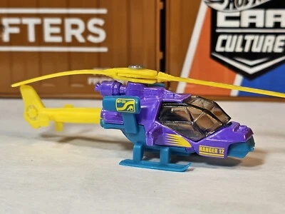 Matchbox 2000 Air Travel series 14 Mission Chopper #66 Mattel Helicopter Purple  - Image 1 of 4