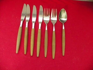 7 PIECES AMERICAN TEMPO WOOD HANDLES STAINLESS, BOX 52 - Picture 1 of 2