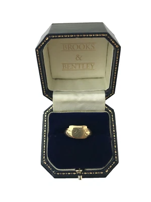 1900 Victorian Signet Antique Ring 9ct Gold Signet Ring Size - Q 1/2 - Image 1 of 4