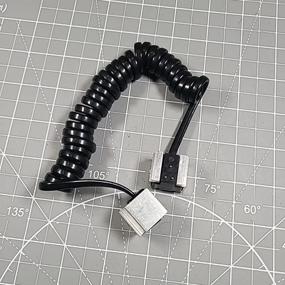 Unbranded TTL Off-Camera Flash Extension Hot Shoe Sync Cord - Image 1 of 4