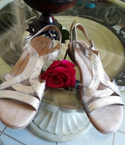 Naturalizer  Strappy Sandals  Size 8  - Picture 1 of 12