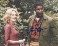 DENNIS HAYSBERT-ORIGINAL AUTOGRAPHED PHOTO