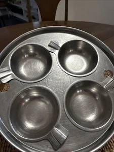 REVERE WARE 8" EGG POACHER INSERT WITH 4 EGG CUPS STAINLESS STEEL - Picture 1 of 8
