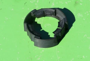 VW JETTA 85-05 HEADLIGHT BULB HOLDER ASSY 165-941-621 OEM HELLA GOLF CORRADO VAN - Picture 1 of 8