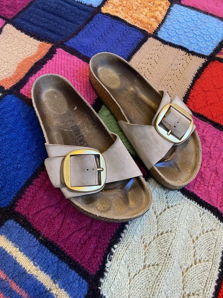 Sandalia Birkenstock Madrid Hebilla Grande Deslizable, TALLA 39 UE (8-8,5 EE. UU.) Foto 1 de 4