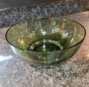 Vintage Anchor Hocking Green Glass Bowl - Picture 1 of 5