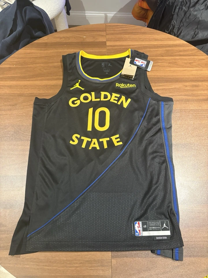 Camiseta Swingman Masculina 2024-25 Nike NBA Golden State Warriors Curry Statement 48 M - Imagem 1 de 4