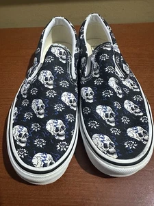 Vans Classic Slip On Womens 11 Mens 9.5 Flash Skulls Shoes Sneakers - Picture 1 of 10