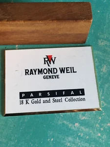 Plaque Publicitaire Présentation Montre Raymond Weil Genève Parsifal Plastique - Foto 1 di 4