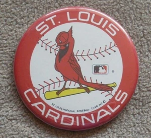 VINTAGE 1967 - 1997 ST. LOUIS CARDINALS ☆COLOR LOGO VARIATION☆ 3 1/2" PIN BUTTON - Picture 1 of 1