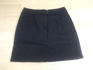 H&M Women's Sz 8 (28" waist) Skirt Black Dress Button Zip & Small Slit in Front - Picture 1 of 9