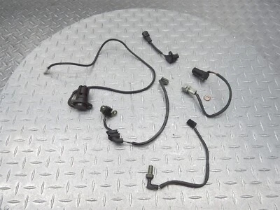 2005 03-05 Yamaha YZFR6 R6 Speed Oil Level Pressure Coil Cam Camshaft Sensor Lot - Image 1 of 4