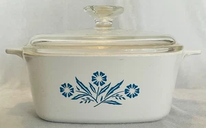 A -1- 1 /2 - B 1.5 Litre Square Casserole Cornflower Blue with Glass Lid - Picture 1 of 5