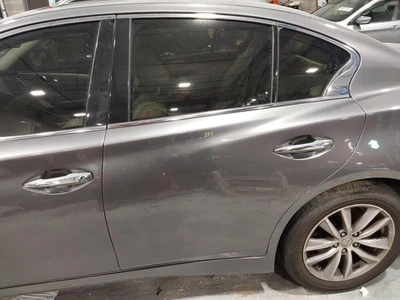 Used Rear Left Door Assembly Rear Side fits: 2015 Infiniti Q50 electric Rear Lef Foto 1 de 4