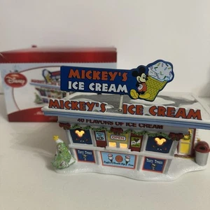 Disney Dept 56 Mickey's Merry Christmas Village - Mickey's Ice Cream Shop Originalverpackt - Bild 1 von 20