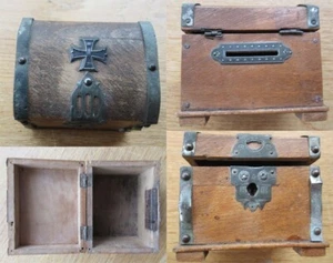 Alte patriotische Spardose aus Holz / Metallbeschläge mit Eisernen Kreuz - Bild 1 von 10