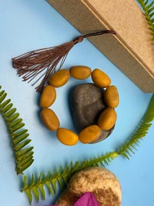 Baltic Old Wax Amber Irregular Bracelet Inherited from the Royal Nobility - Bild 1 von 5