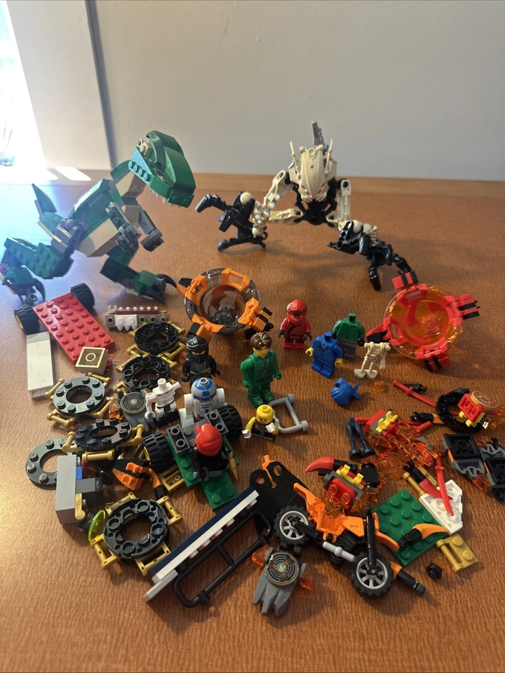 Lego Conjunto Mixto Lote Minifiguras Ninja Dinosaurio Bionicle Suelto Incompleto Foto 1 de 4