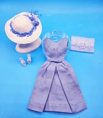 Ropa Barbie Vintage VESTIDO AZUL CAMPUS BELLE ¡COMO NUEVO!! Foto 1 de 4