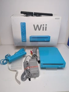 Nintendo Wii Console 2006 Blue Limited Edition With Original Box Rare - Picture 1 of 7