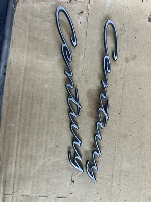 Juego emblema Buick Century 1997-2005 2x 45 USD Foto 1 de 4