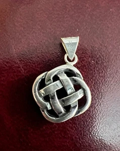 925 Sterling Silver Filigree Woven Charm Or Pendant - Picture 1 of 6