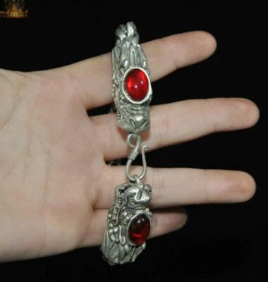 Pulsera larga tibetana de plata con incrustaciones de rubí dragón Foto 1 de 4