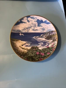 STUNNING BEAUTIFUL SEA TO SHINING SEA PLATE JOSEPH & EVA CELLINI - CAPE COD - Picture 1 of 1