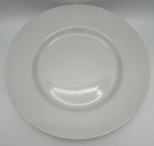 "Platos picantes de cena Pottery Barn grandes de porcelana blanca con borde de 12"" (lote de 2)" - Imagen 1 de 7