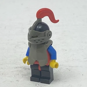 LEGO Castle: Lion Knights: cas170	 Breastplate - Armor over Red King's Mountain - Picture 1 of 7