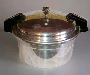 Mirro Matic M-0512 Pressure Cooker Canner 12 qt. Quart With Seal And Regulator - Picture 1 of 24