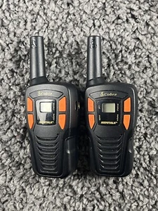 COBRA ACXT145 Walkie Talkie Ricaricabile Lungo Raggio 16 Miglia Radio Due Vie Set 2 - Foto 1 di 2