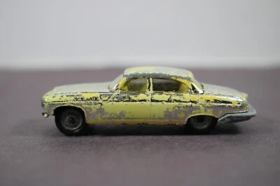 Jaguar MK 10 amarillo husky/cromo vintage hecho en Gran Bretaña Foto 1 de 4