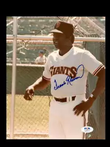 Frank Robinson PSA DNA Signed 8x10 Photo Giants Autograph - Picture 1 of 3