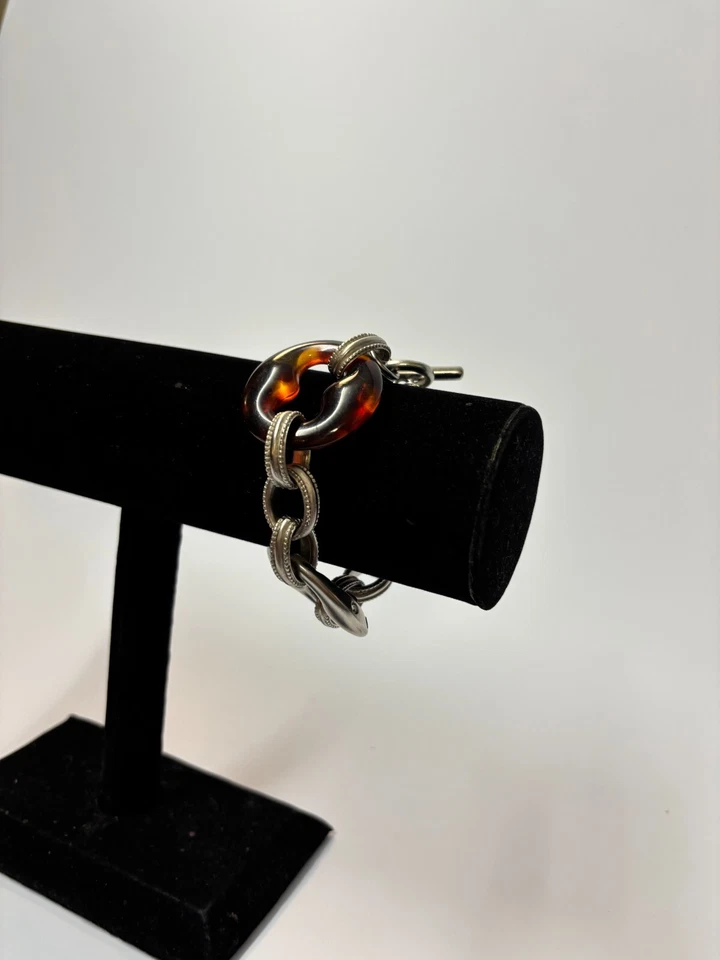 Pulsera Chicos Gruesa Moda Marrón Resina y Tono Plata Firmada Foto 1 de 4