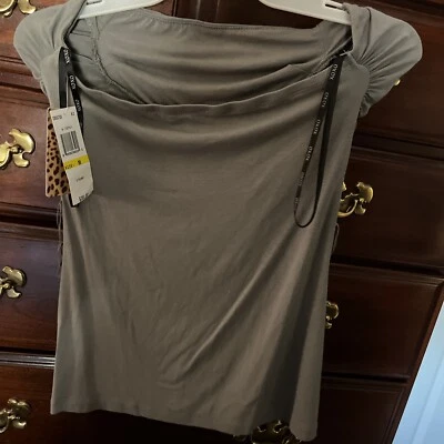 Nuevo top sin mangas XOXO gris verde Foto 1 de 4