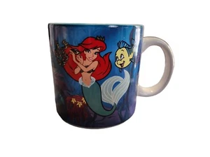 Vintage Disney Kleine Meerjungfrau Tasse Arielle Sebastian Flunder Tasse Sea Life 90’s - Bild 1 von 6