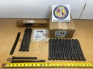 Cylinder Head Bolt Kit for International DT360 / DT466. Ref# 676120C1, 676119C1 - Picture 1 of 15