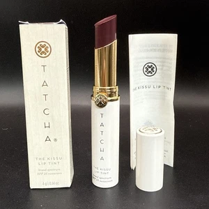 MIDNIGHT LILY~ TATCHA The Kissu Lip Tint SPF 25~ (Dark Berry Hue) Exp0726 Fullsz - Foto 1 di 12