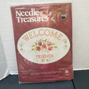NUEVO Kit de Cosición Needle Treasures 00561 BIENVENIDOS AMIGOS Crewel FRESA - Imagen 1 de 5