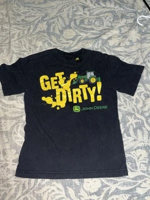 John Deere Boys Black Tshirt Size Medium (R55) - Image 1 of 4