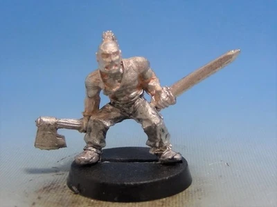 Warhammer Fantasy Battle Berserker / Bandit / Fighter Old World Oldhammer D&D - Image 1 of 4