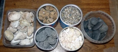 Deko-Steine-Set Terrarium - 6 versch kleine Mengen - weiß grau gesprenkelt braun - Bild 1 von 4