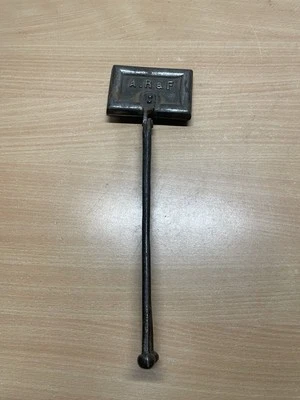 Ancien Petit Gaufrier 19 Eme  - Photo 1/4