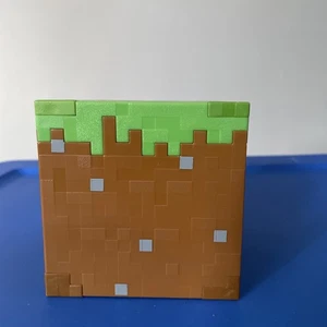 Minecraft Grass Block Magic 8 Ball Toy Mojang Mattel 2017 - Picture 1 of 13