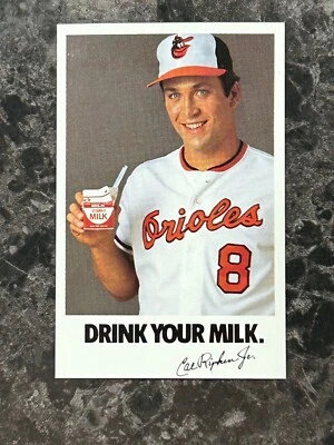 Promoción Bebe tu Leche Cal Ripken Jr - Espalda en Blanco @QF08 Foto 1 de 2