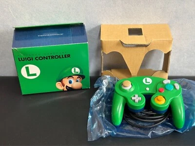 Club Nintendo Game Cube Controller Luigi Boxed - Image 1 of 4