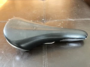 Fizik Saddle, Titanium Rails - Picture 1 of 8