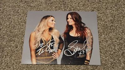 WWE TRISH STRATUS LITA JSA DOBLE AUTÓGRAFO lucha libre FIRMADO AUTO Foto 1 de 3